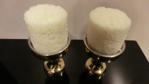 お仏飯、蓮実形の盛り例。