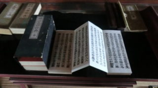 お経は意味が分かるためにお勤めしていない。