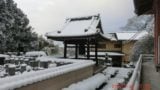 2015年1月大雪の霊山本廟の鐘撞堂
