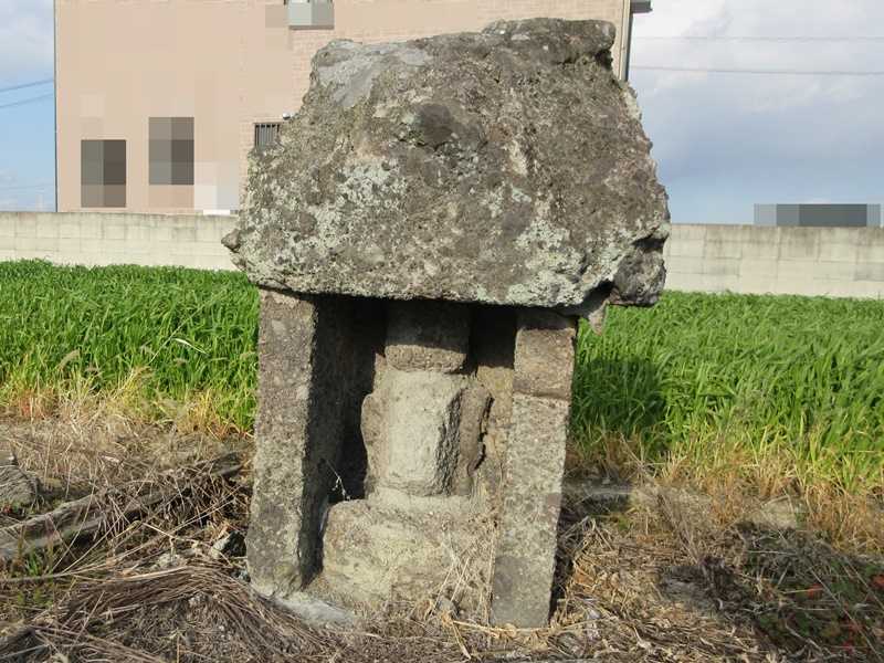 香川県多度津葛原の乳神