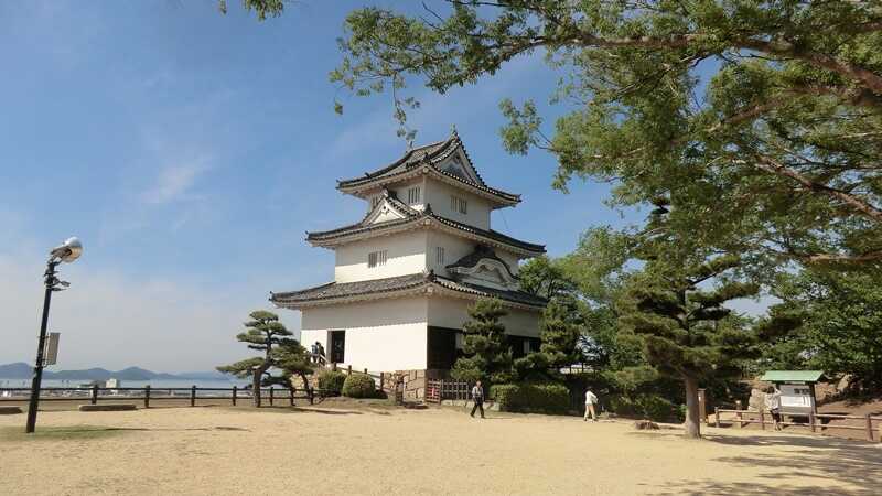 丸亀城の天守