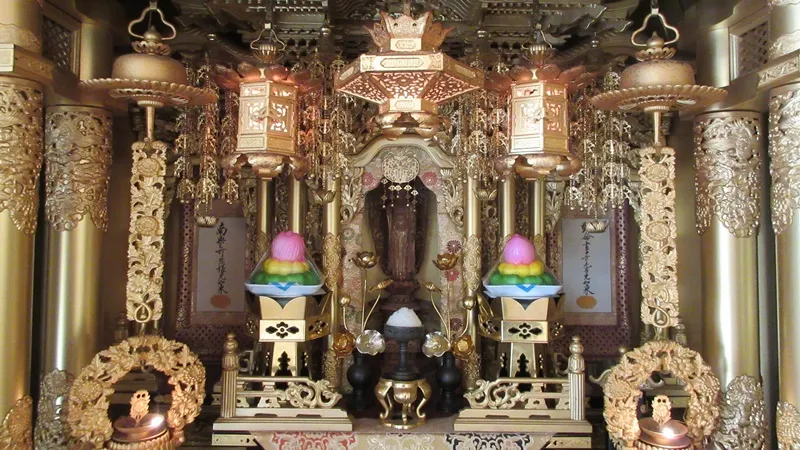 Kinn iro butsudan
